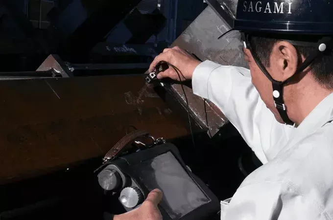 溶接部検査 既存図面照合により完全溶込み溶接部の検査確認及び隅肉検査 《超音波探傷検査》　第三者鉄骨溶接部受入れ検査・鉄筋継手圧接部検査・鉄筋継手溶接検査